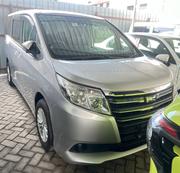 Toyota Noah 2.0 AWD (8 Seater) 2017 Silver for sale