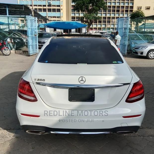 Luxury 2016 Mercedes-Benz E200 Pearl Edition Car for Sale