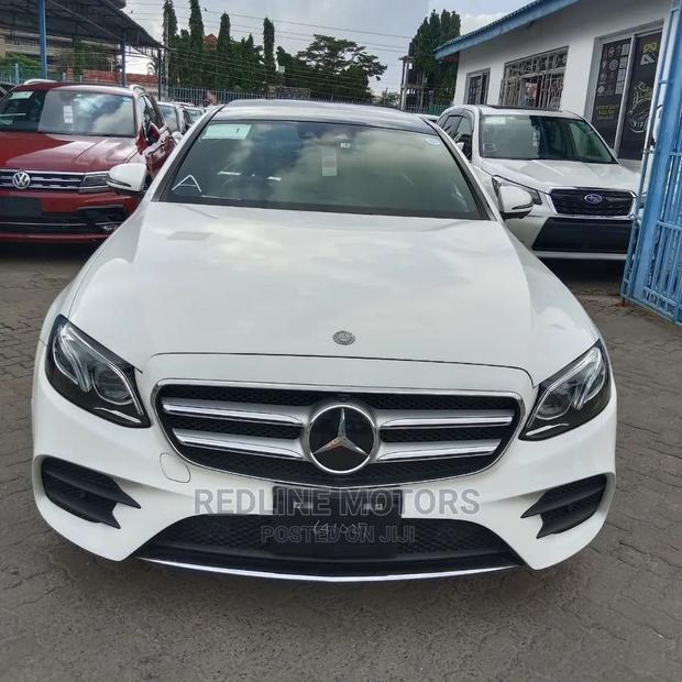 Luxury 2016 Mercedes-Benz E200 Pearl Edition Car for Sale