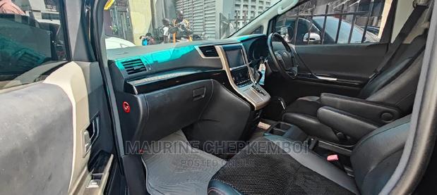 Toyota Vellfire 2014 Black