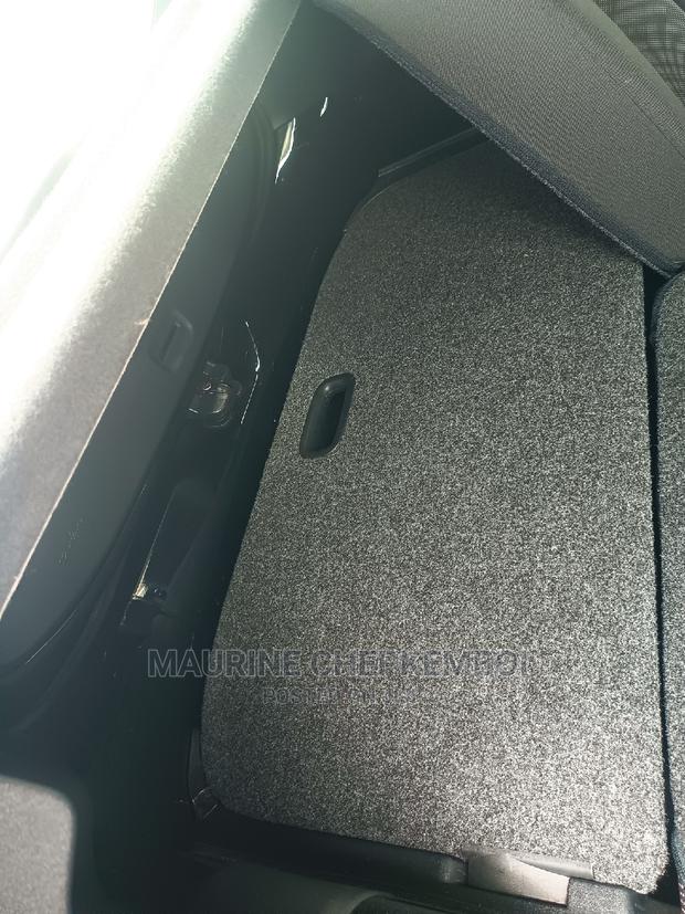 Volkswagen Up 2016 Black