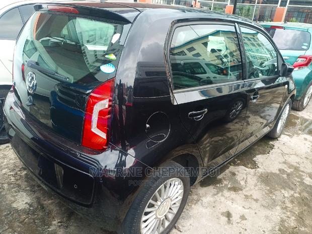 Volkswagen Up 2016 Black