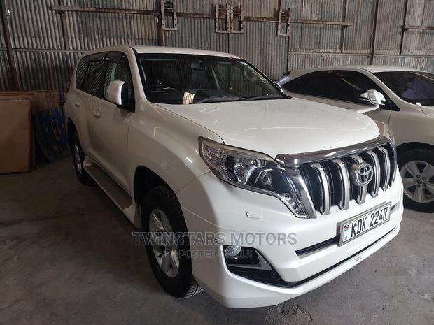 2015 Toyota Land Cruiser Prado 2.7 VVT-i Automatic White - Used, Low Mileage, Impeccable