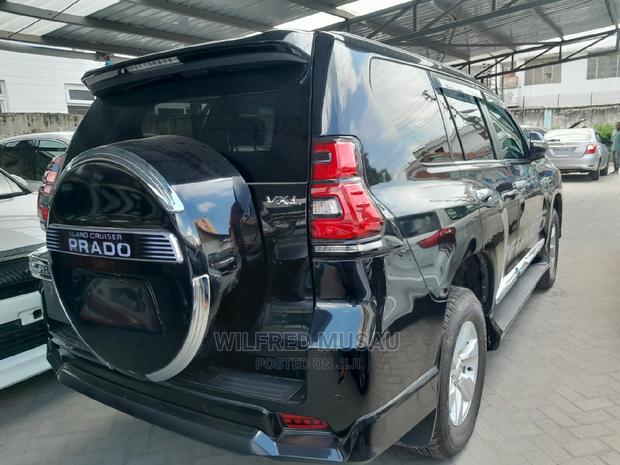 2016 Black Toyota Land Cruiser Prado - Powerful and Stylish SUV
