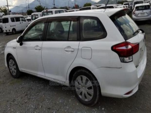 2016 White Toyota Corolla Fielder Used Vehicle
