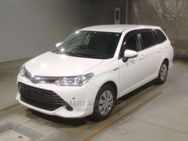 2016 Toyota Corolla Fielder in White - Premium and Versatile Sedan