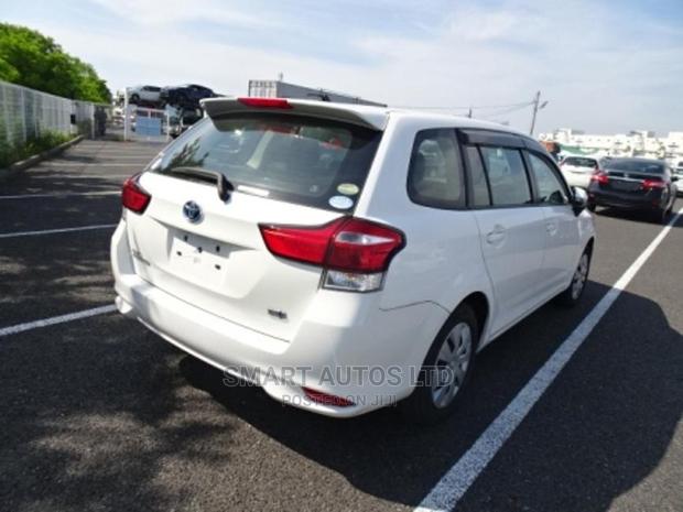 White 2016 Toyota Corolla Fielder: Unmatched Quality and Style