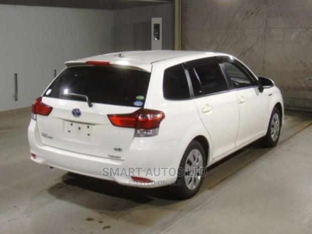 2016 Toyota Corolla Fielder White - Affordable Price, Great Quality