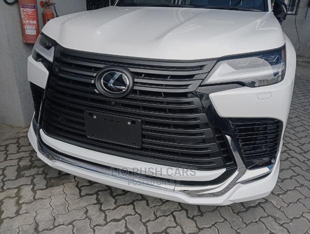 White 2017 Lexus LX: Powerful and Stylish SUV