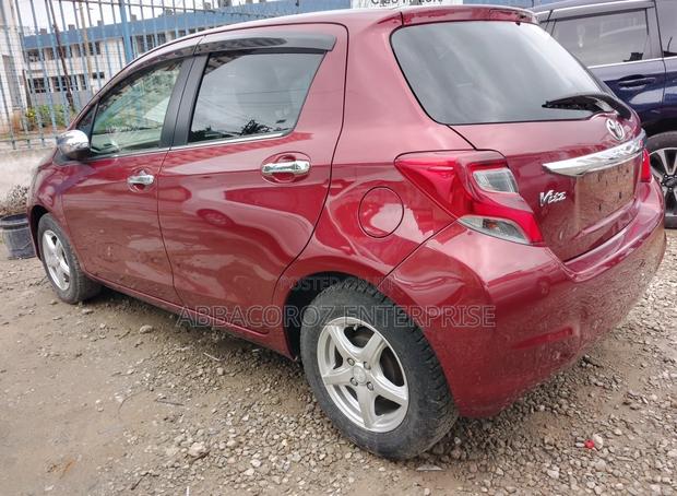 Toyota Vitz 2016 Red