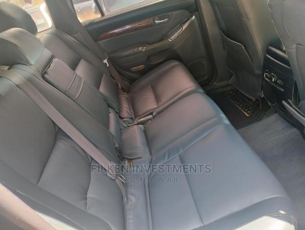 Black 2005 Toyota Land Cruiser Prado 3.0 D-4D 5dr - Power and Style