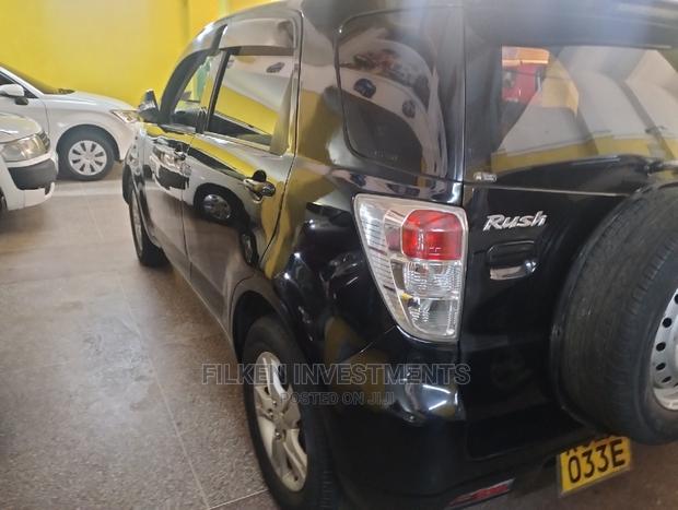 2008 Toyota Rush AWD 1.5L Black - Perfect for City and Adventure