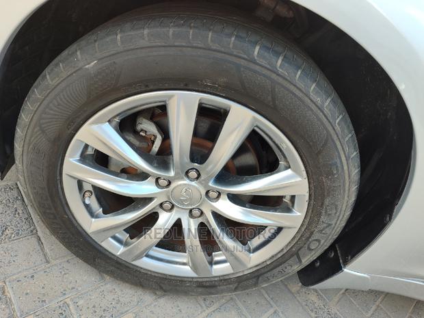 Pre-owned 2016 Nissan Fuga Silver - Affordable Luxury Sedan
