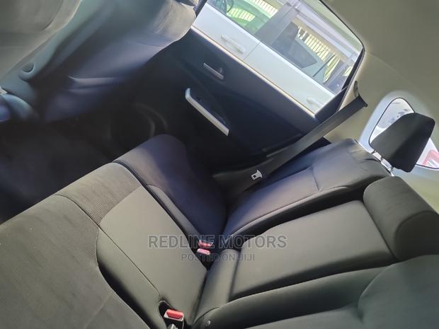 Used 2016 Honda CRV White - Spacious and Luxurious SUV