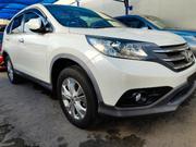 Used 2016 Honda CRV White - Spacious and Luxurious SUV for sale