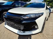 2017 Toyota Harrier 2.0 Turbo 4WD - White, High-Performance for sale