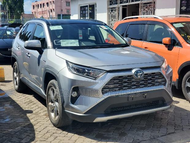 New 2020 Toyota RAV4 in Silver: Affordable and Stylish