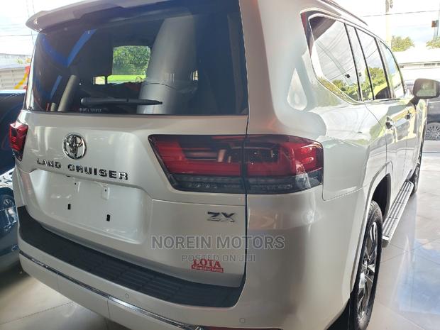 2023 Toyota Land Cruiser Off-White: Classic Adventure Vehicle