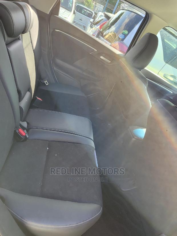2016 White Honda Fit Shuttle 2WD 1.5L Hybrid