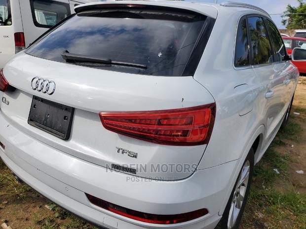 Off-White Audi Q3 2016 - Two Distinct Models Available