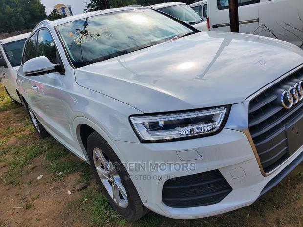 Off-White Audi Q3 2016 - Two Distinct Models Available