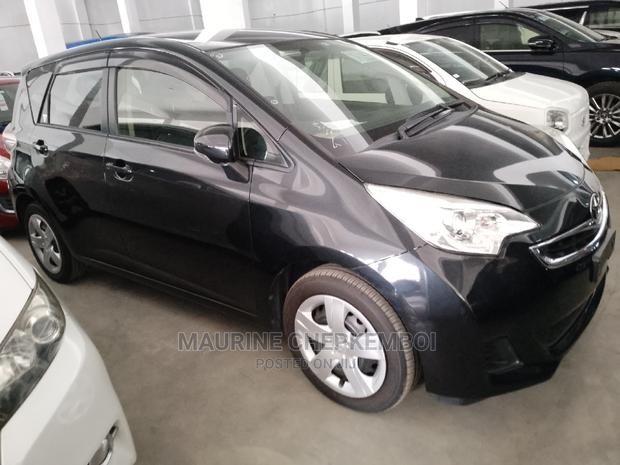 Toyota Ractis 2016 Black