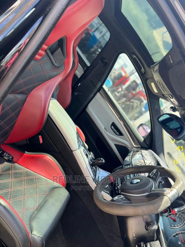 2016 BMW M5 Base RWD Black