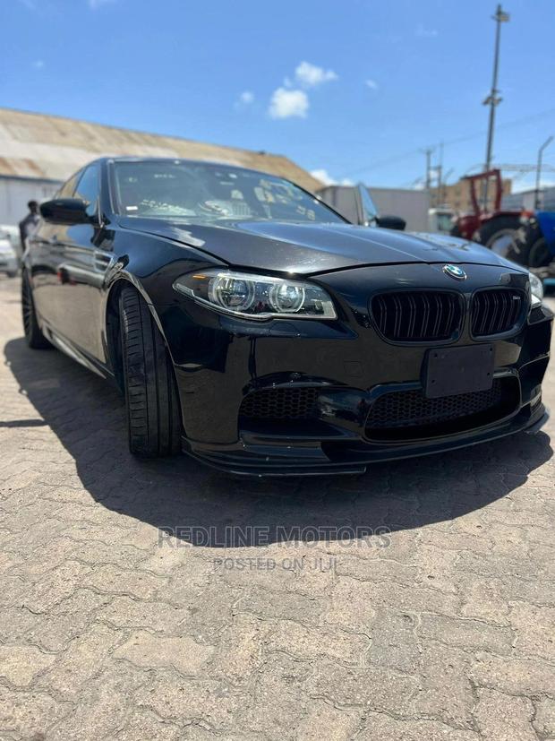 2016 BMW M5 Base RWD Black