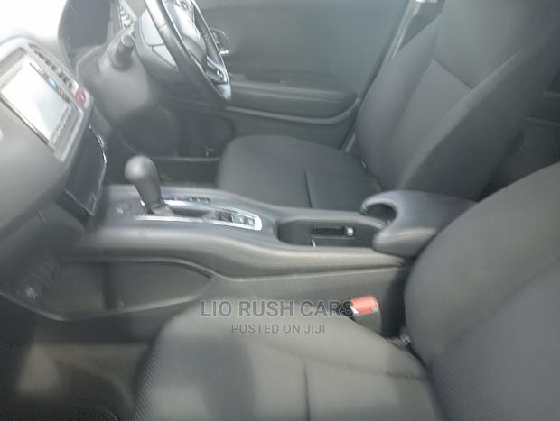 Used 2016 Honda Vezel Blue: Excellent Condition, Affordable Price