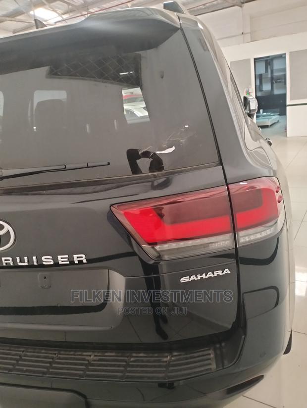 2022 Black Toyota Land Cruiser 3.3 DT - Modern Off-Road Adventure