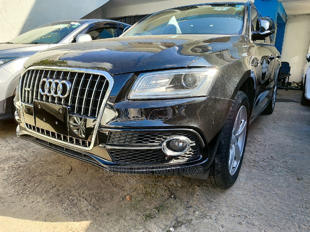 Audi Q5 2016 in Matt Black: Premium Performance