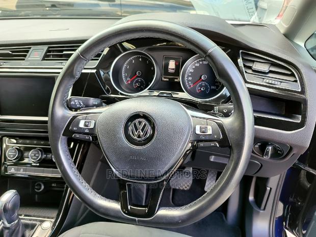 Volkswagen Touran 2016 - Blue Motion Technology