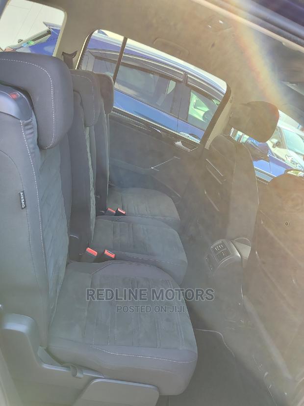 Volkswagen Touran 2016 - Blue Motion Technology