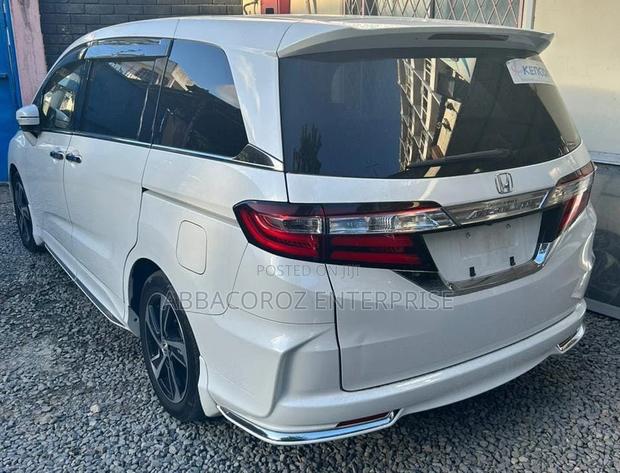 Honda Odyssey 2016 White
