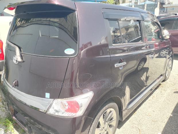 Toyota bB 2016 Brown