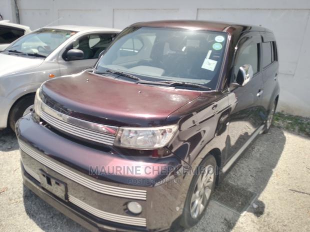 Toyota bB 2016 Brown
