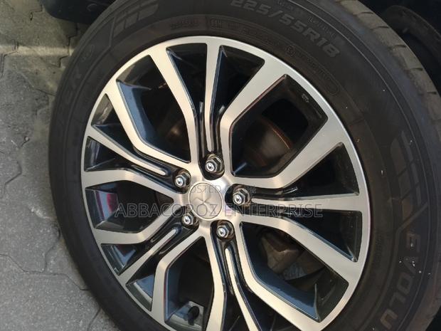 Mitsubishi Outlander 2016 Blue