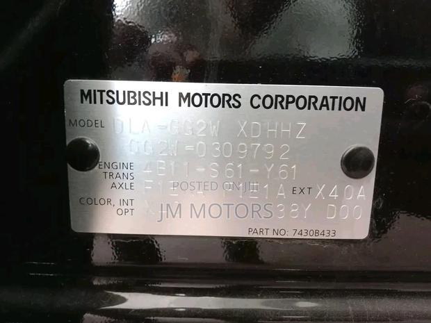 Black Mitsubishi Outlander 2017: Discover the Perfect Fit