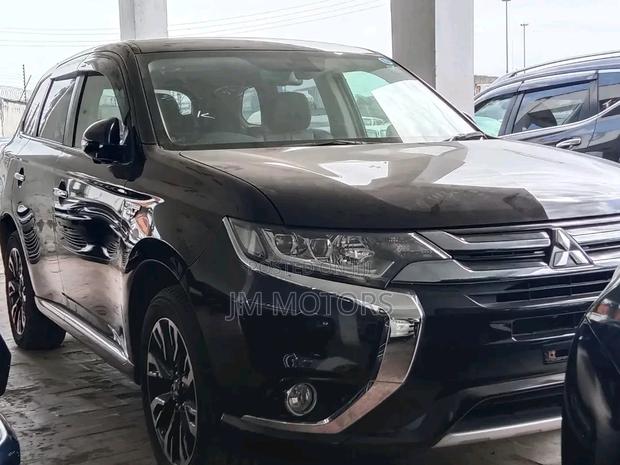 Black Mitsubishi Outlander 2017: Discover the Perfect Fit