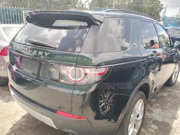 Land Rover Discovery 2015 Green