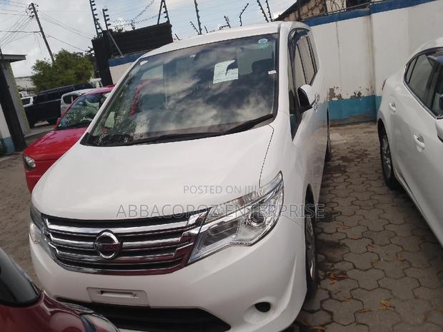 Nissan Serena 2015 White