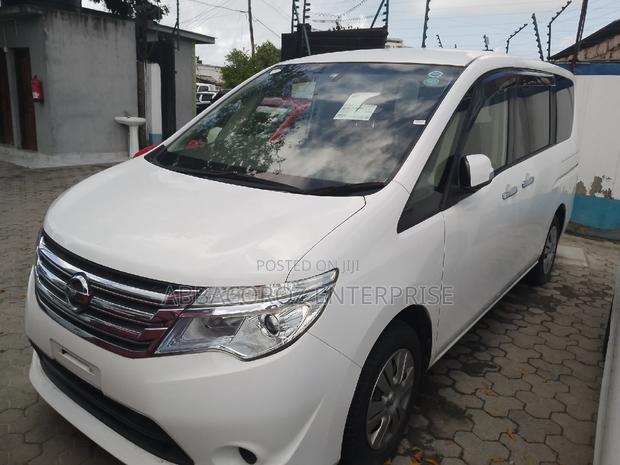 Nissan Serena 2015 White