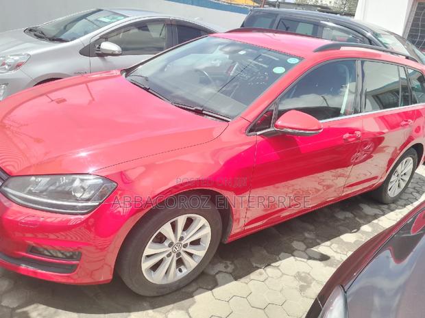 Volkswagen Golf 2016 Red