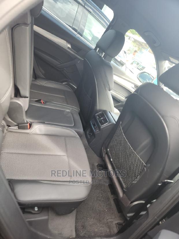 New Black Audi Q5 2018 - Premium Black SUV