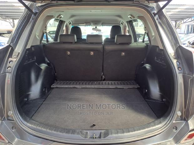 Gray Toyota RAV4 2016 - Quality Pre-owned SUV for Sale