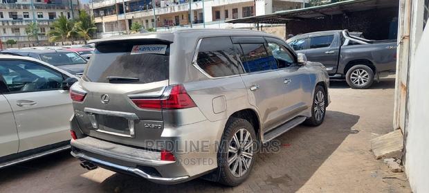 2016 Lexus LX 570 - 5-Seater, AWD, Sophisticated Silver SUV
