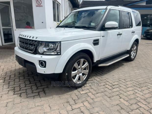 2016 Land Rover Discovery Pearl: Sophisticated Explorer