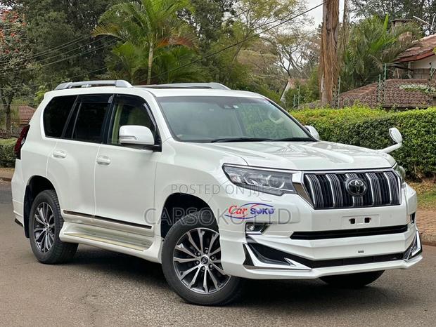 2018 Toyota Land Cruiser Prado 2.8 Pearl Leather Interior SUV