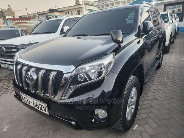 2014 Toyota Land Cruiser Prado 2.7 VVT-i Black - Premium Off-Road Adventure