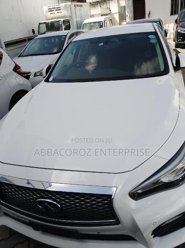 Nissan Skyline 2016 Pearl